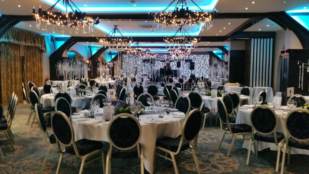 The Royal Chace Hotel Enfield Εξωτερικό φωτογραφία