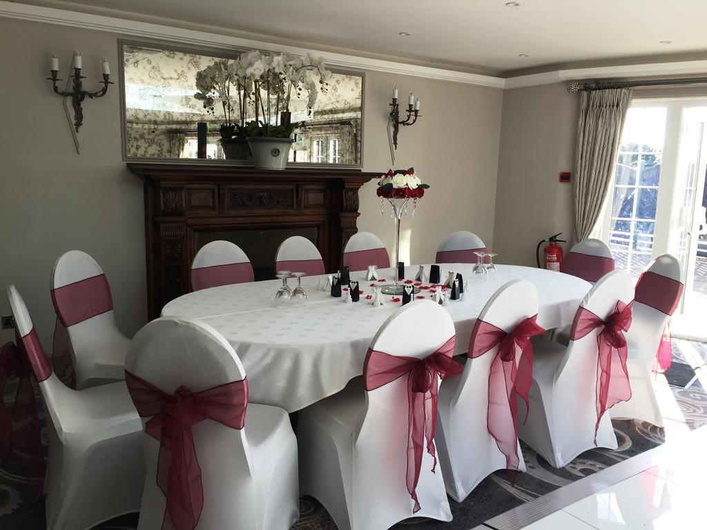The Royal Chace Hotel Enfield Εξωτερικό φωτογραφία