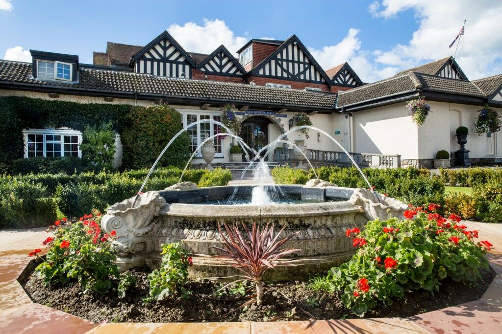 The Royal Chace Hotel Enfield Εξωτερικό φωτογραφία